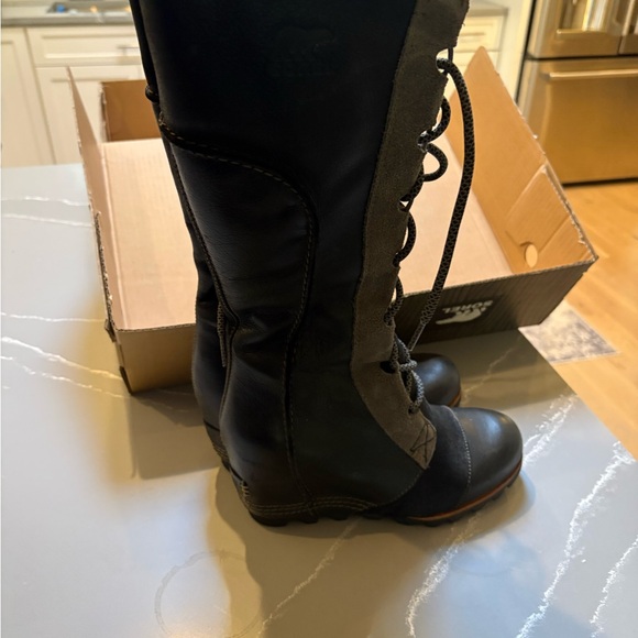 Sorel Black and Gray Wedge Boots - Picture 3 of 6